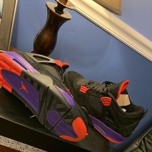 Air Jordan 4 “Raptors”